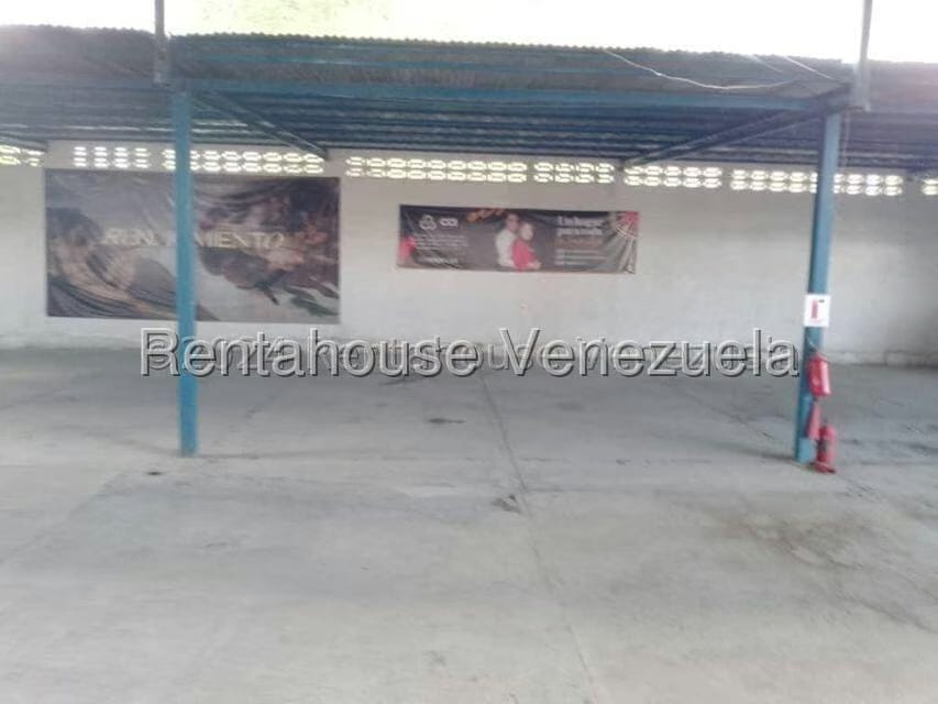 Comercial (Galpon - Deposito) en Alquiler en Guatire, Miranda - 3