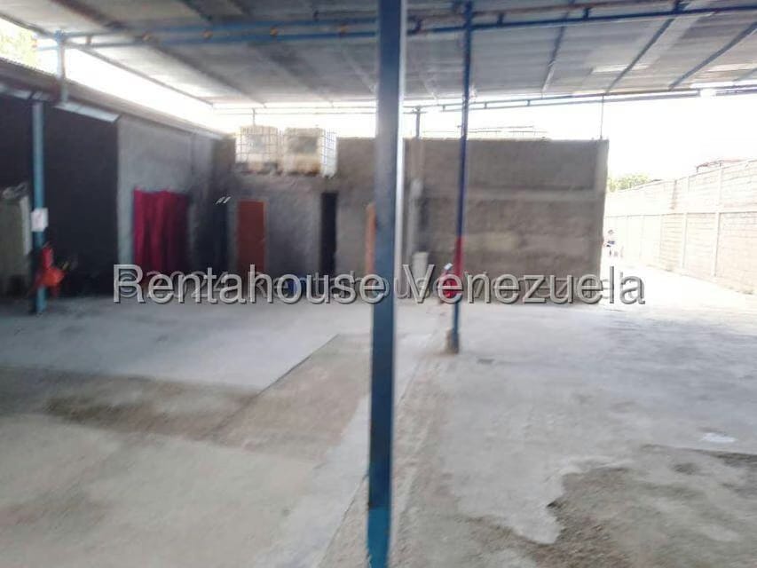 Comercial (Galpon - Deposito) en Alquiler en Guatire, Miranda - 9
