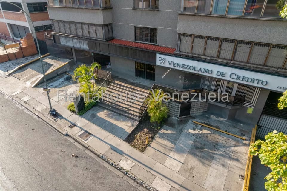 Comercial (Edificio) en Venta en La Urbina, Distrito Metropolitano - 32