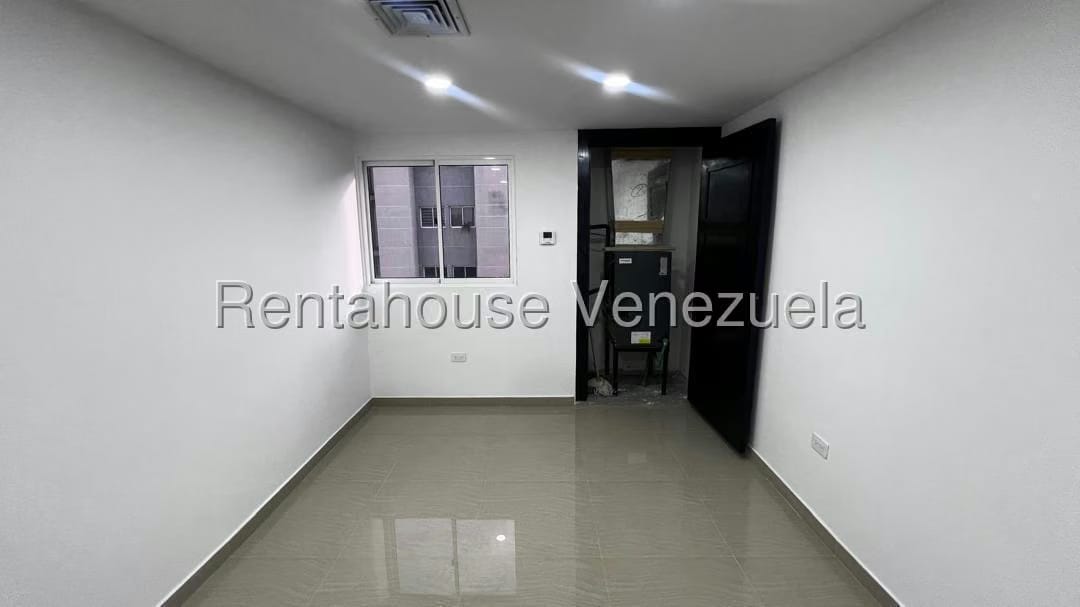 Apartamento (1 Nivel) en Alquiler en Ciudadela Faria, Zulia - 10