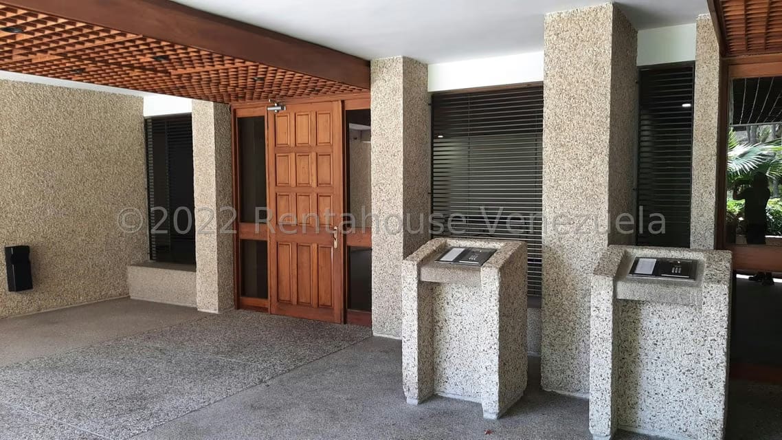 Apartamento (1 Nivel) en Venta en Sebucan, Distrito Metropolitano - 2