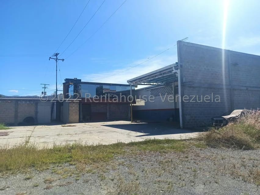 Comercial (Galpon - Deposito) en Alquiler en El Macaro, Aragua - 10