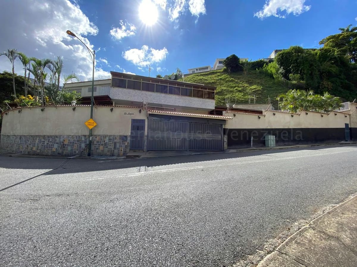 CASA EN VENTA-SELENE MARIN NOBREGA- MLS#23-20011