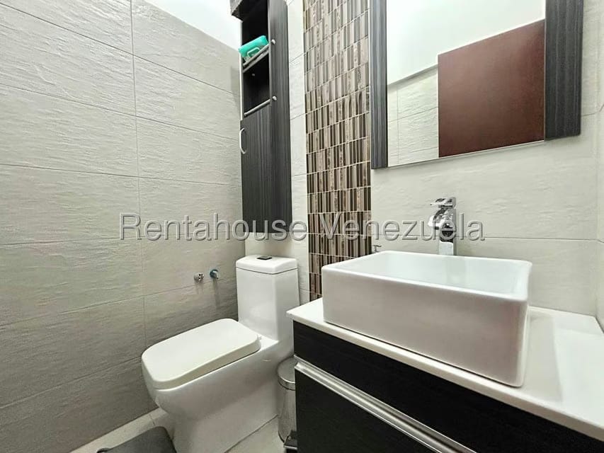 Apartamento (1 Nivel) en Alquiler en Santa Eduvigis, Distrito Metropolitano - 12