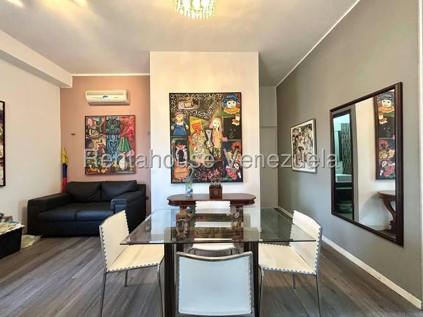 Apartamento (1 Nivel) en Alquiler en Santa Eduvigis, Distrito Metropolitano - 6