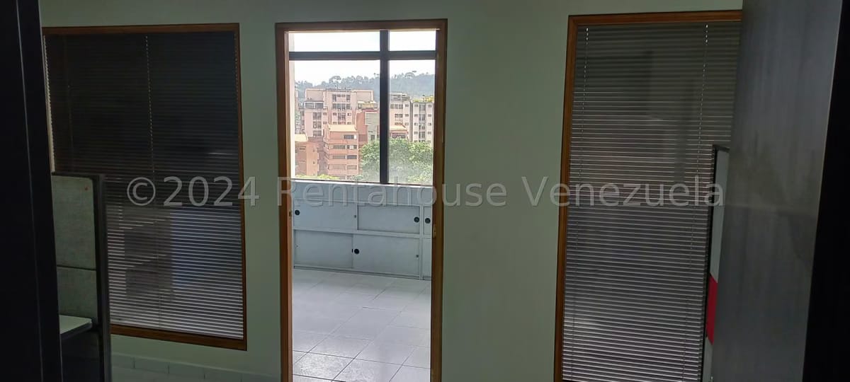 Comercial (Oficina) en Venta en Los Samanes, Distrito Metropolitano - 13