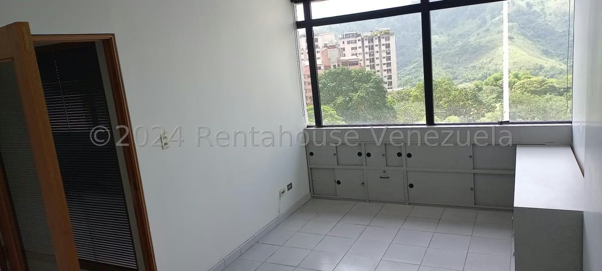 Comercial (Oficina) en Venta en Los Samanes, Distrito Metropolitano - 7