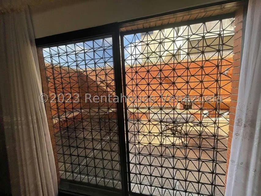 Townhouse (Multiples Niveles) en Venta en Miranda, Distrito Metropolitano - 5