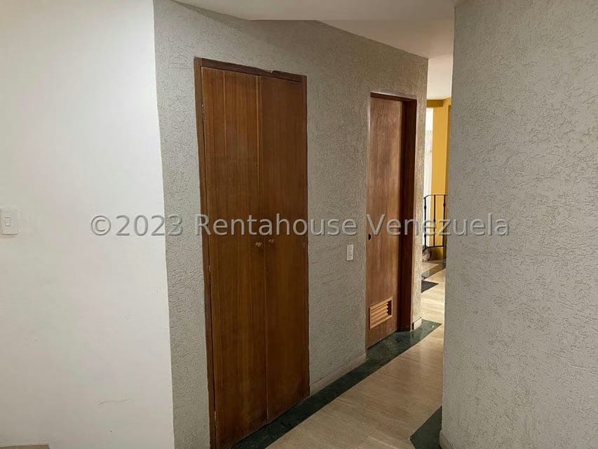 Townhouse (Multiples Niveles) en Venta en Miranda, Distrito Metropolitano - 6