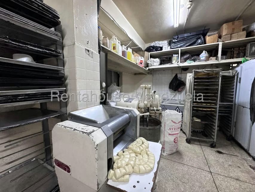 Negocios y Empresas (Alimentos y Bebidas) en Venta en Los Chaguaramos, Distrito Metropolitano - 13