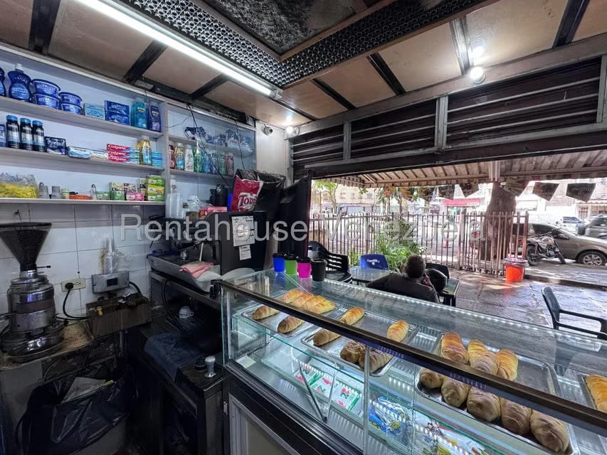 Negocios y Empresas (Alimentos y Bebidas) en Venta en Los Chaguaramos, Distrito Metropolitano - 8