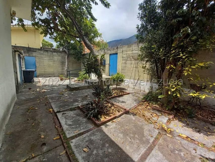 Terreno (Residencial) en Venta en Santa Eduvigis, Distrito Metropolitano - 11