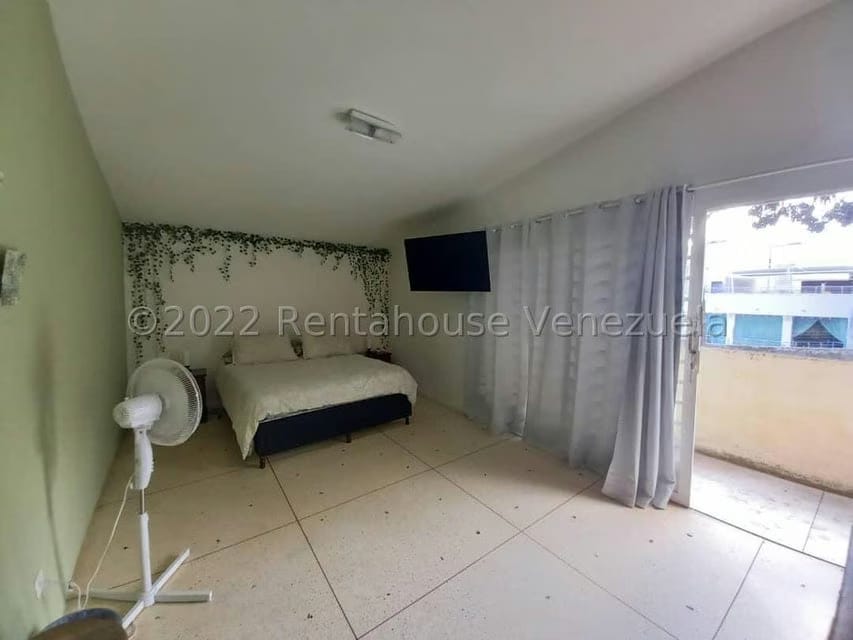 Terreno (Residencial) en Venta en Santa Eduvigis, Distrito Metropolitano - 35