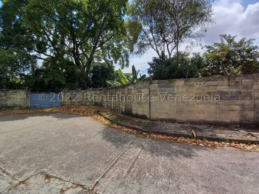 Terreno (Residencial) en Venta en Santa Eduvigis, Distrito Metropolitano - 9