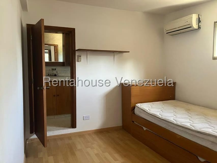 Casa (Duplex) en Venta en Colinas de Bello Monte, Distrito Metropolitano - 20