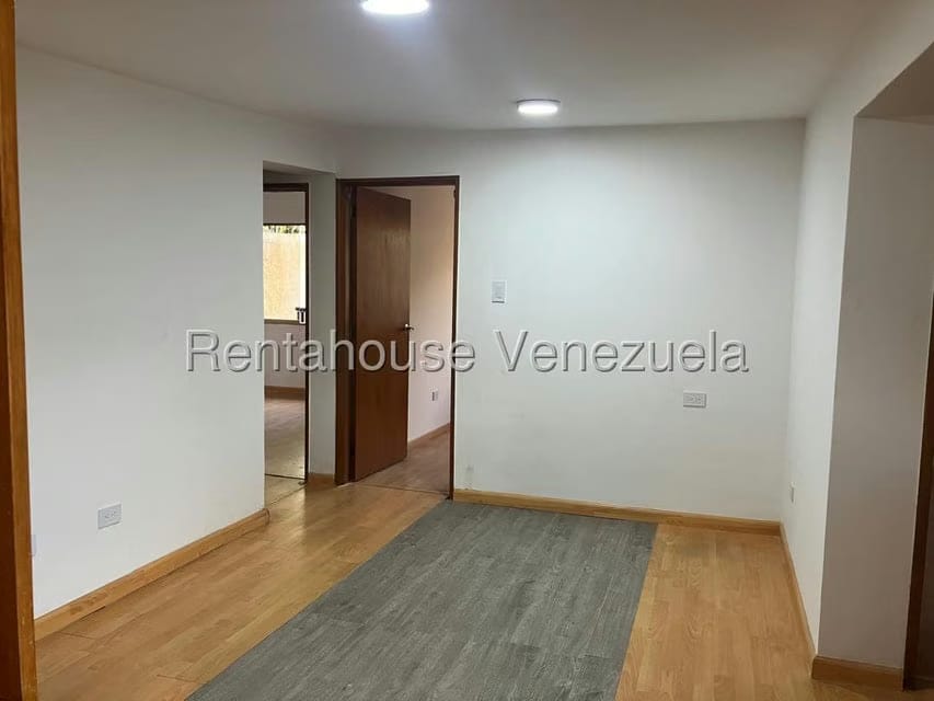 Casa (Duplex) en Venta en Colinas de Bello Monte, Distrito Metropolitano - 29