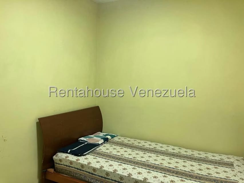 Casa (Duplex) en Venta en Colinas de Bello Monte, Distrito Metropolitano - 32