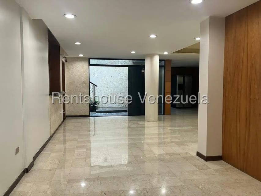 Casa (Duplex) en Venta en Colinas de Bello Monte, Distrito Metropolitano - 5