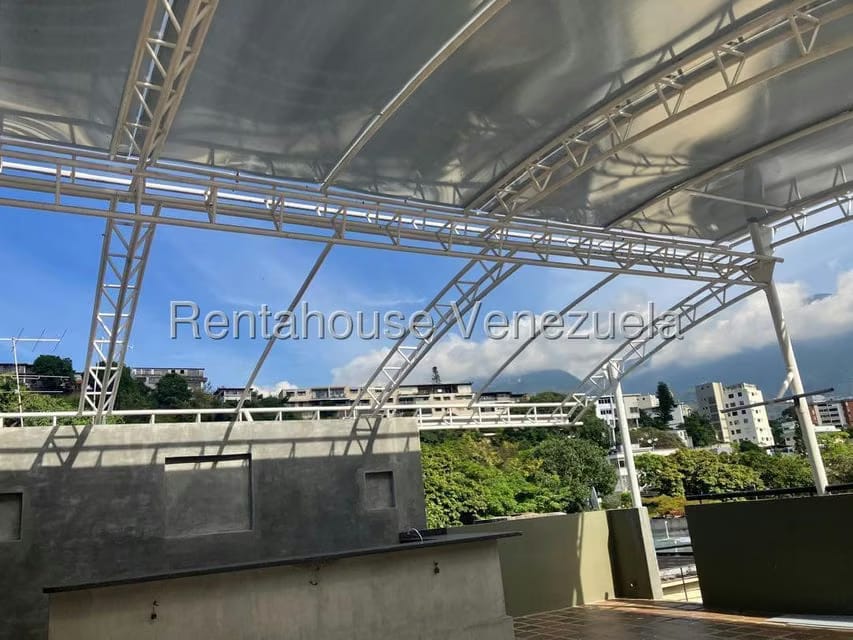 Casa (Duplex) en Venta en Colinas de Bello Monte, Distrito Metropolitano - 43