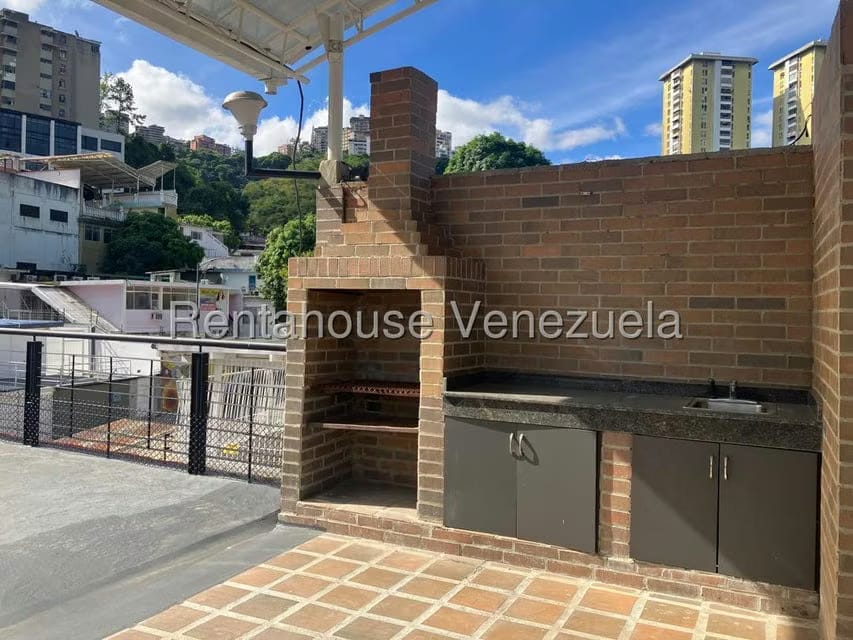 Casa (Duplex) en Venta en Colinas de Bello Monte, Distrito Metropolitano - 44