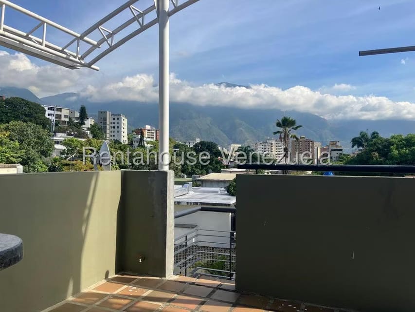 Casa (Duplex) en Venta en Colinas de Bello Monte, Distrito Metropolitano - 49