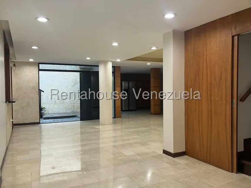 Casa (Duplex) en Venta en Colinas de Bello Monte, Distrito Metropolitano - 6