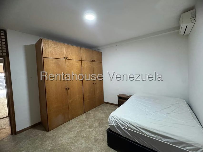 Casa (Duplex) en Venta en Colinas de Bello Monte, Distrito Metropolitano - 54