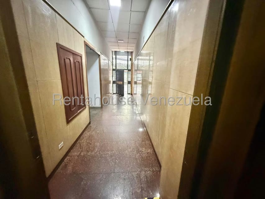 Comercial (Local Comercial) en Venta en Parroquia La Candelaria, Distrito Metropolitano - 6