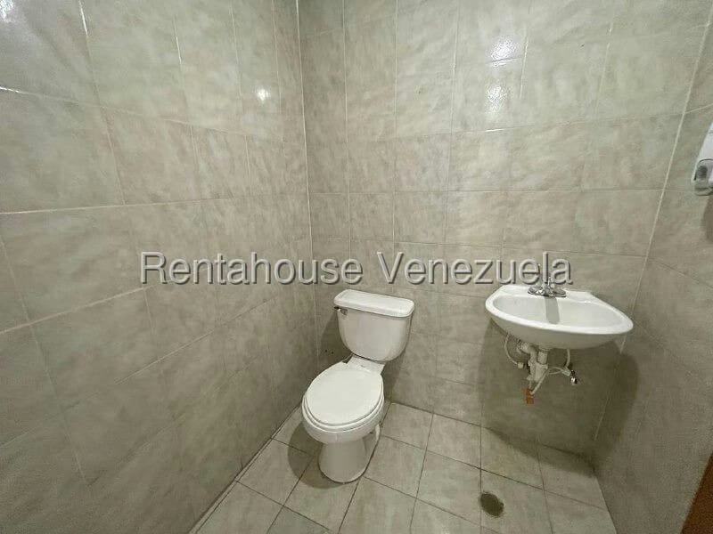 Comercial (Local Comercial) en Alquiler en Avenida Bolivar, Aragua - 15