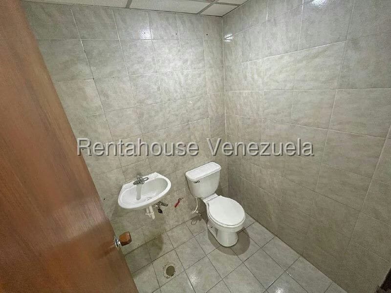 Comercial (Local Comercial) en Alquiler en Avenida Bolivar, Aragua - 10