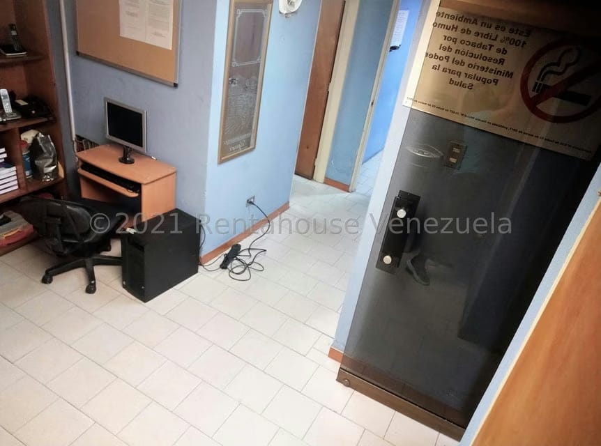 Casa (Duplex) en Venta en La Trinidad, Distrito Metropolitano - 32