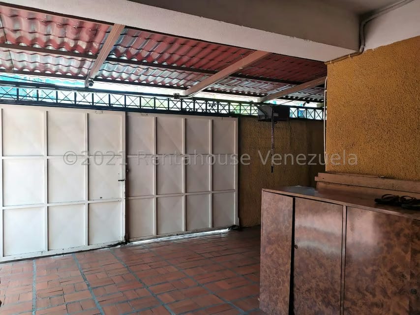 Casa (Duplex) en Venta en La Trinidad, Distrito Metropolitano - 40