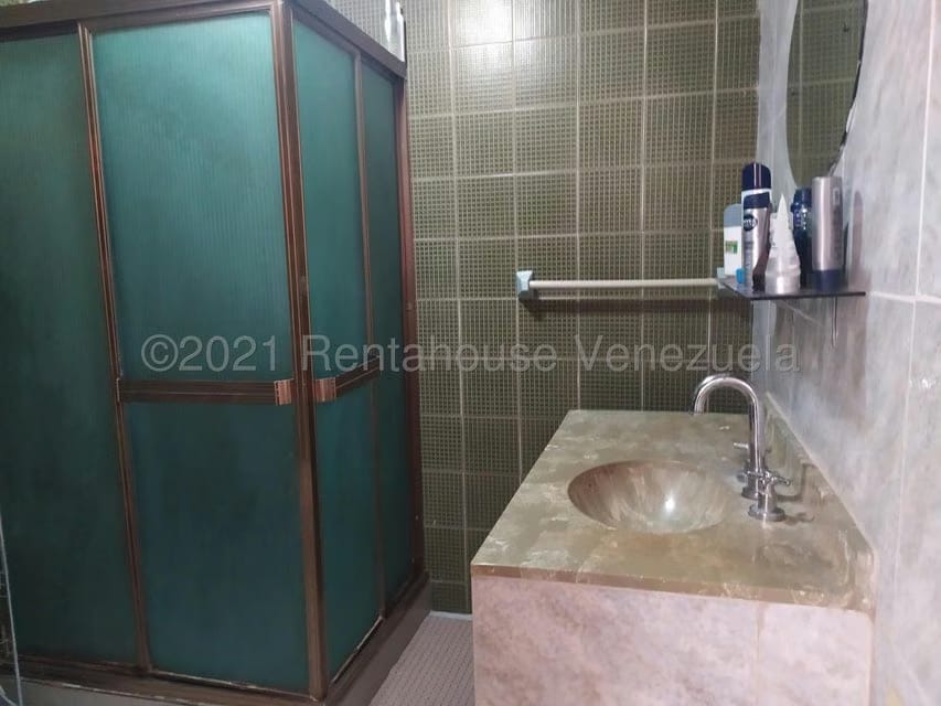 Casa (Duplex) en Venta en La Trinidad, Distrito Metropolitano - 10