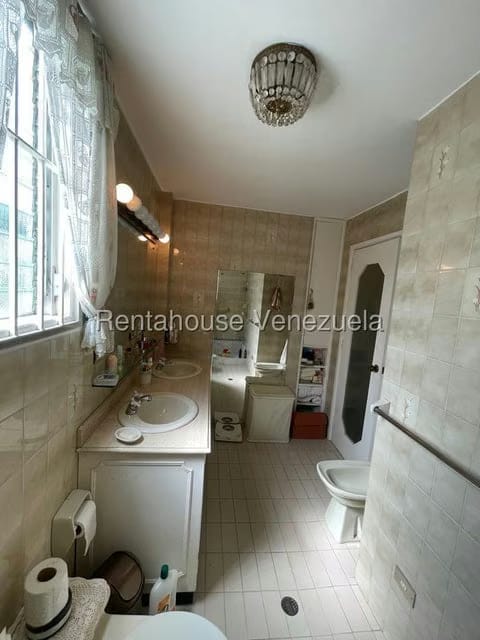 Apartamento (1 Nivel) en Venta en Chuao, Distrito Metropolitano - 21