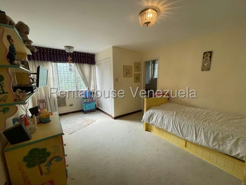 Apartamento (1 Nivel) en Venta en Chuao, Distrito Metropolitano - 24