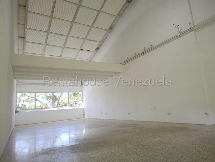 Comercial (Oficina) en Alquiler en Terrazas del Avila, Distrito Metropolitano - 2