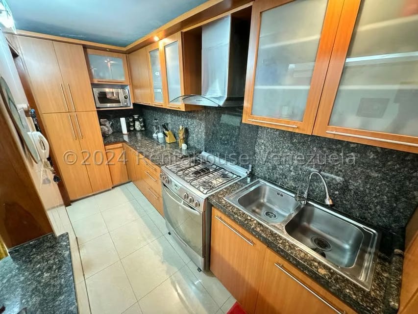 Apartamento (Planta Baja) en Venta en Colinas de La Tahona, Distrito Metropolitano - 8