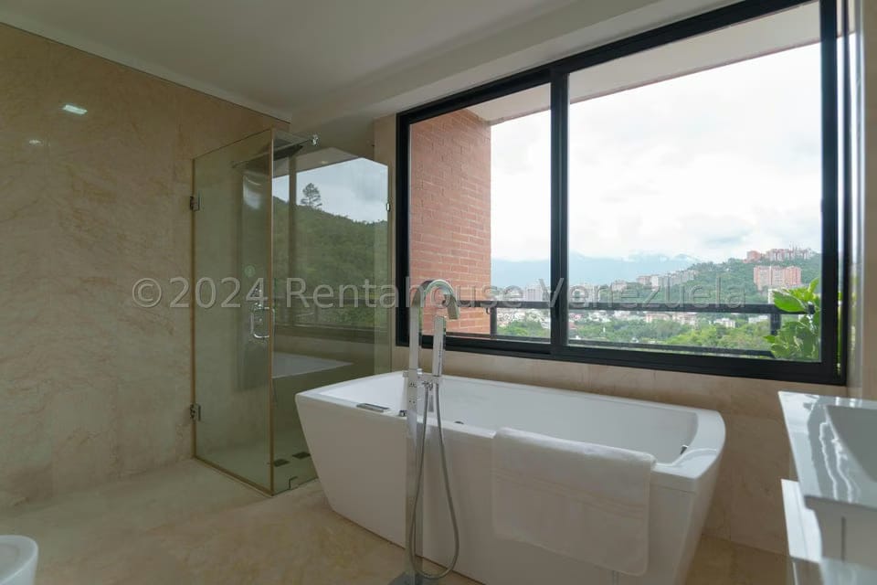 Townhouse (Multiples Niveles) en Venta en La Trinidad, Distrito Metropolitano - 26
