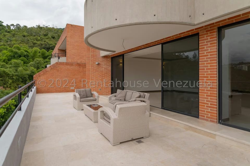 Townhouse (Multiples Niveles) en Venta en La Trinidad, Distrito Metropolitano - 36