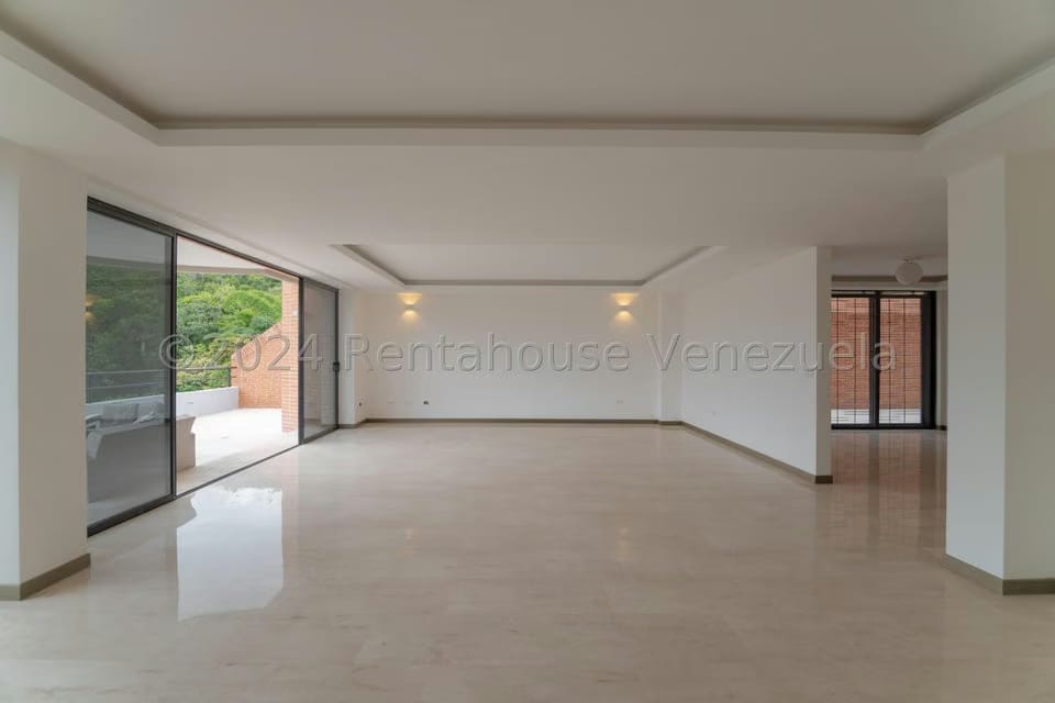 Townhouse (Multiples Niveles) en Venta en La Trinidad, Distrito Metropolitano - 42