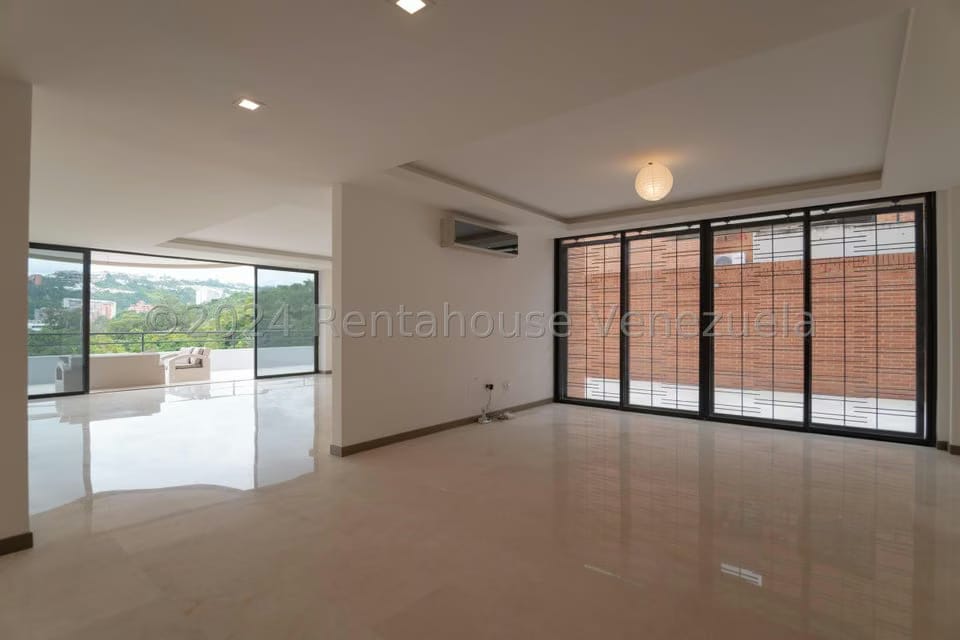Townhouse (Multiples Niveles) en Venta en La Trinidad, Distrito Metropolitano - 44