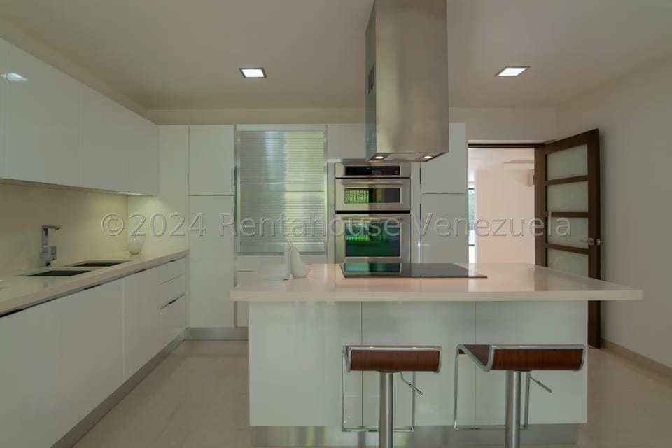 Townhouse (Multiples Niveles) en Venta en La Trinidad, Distrito Metropolitano - 54