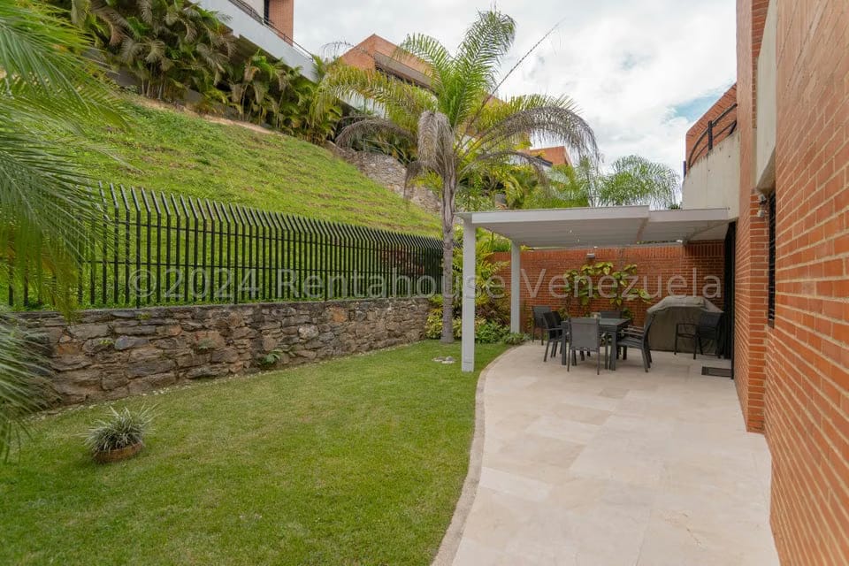 Townhouse (Multiples Niveles) en Venta en La Trinidad, Distrito Metropolitano - 58