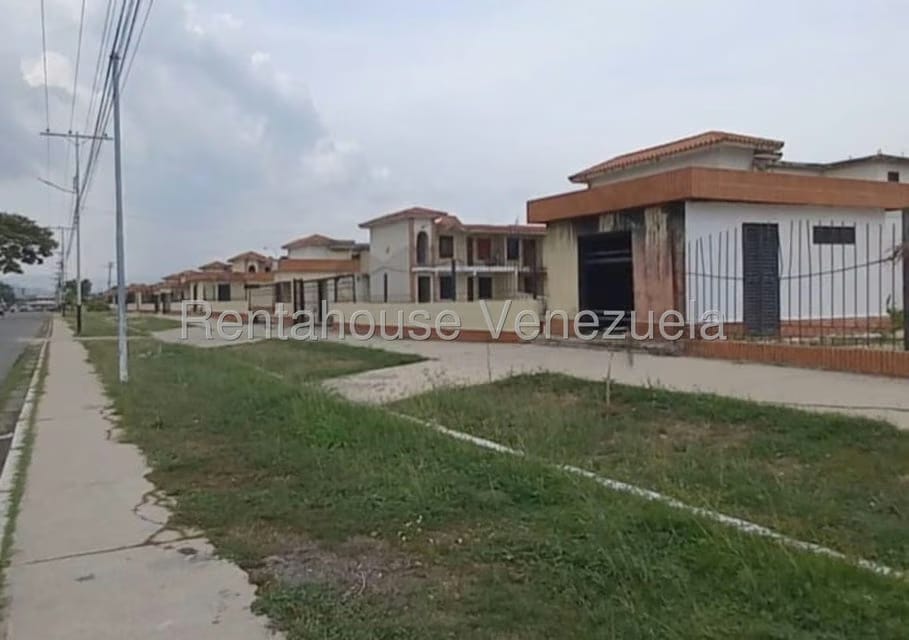 Casa (1 Nivel) en Venta en Flor Amarillo, Carabobo - 3