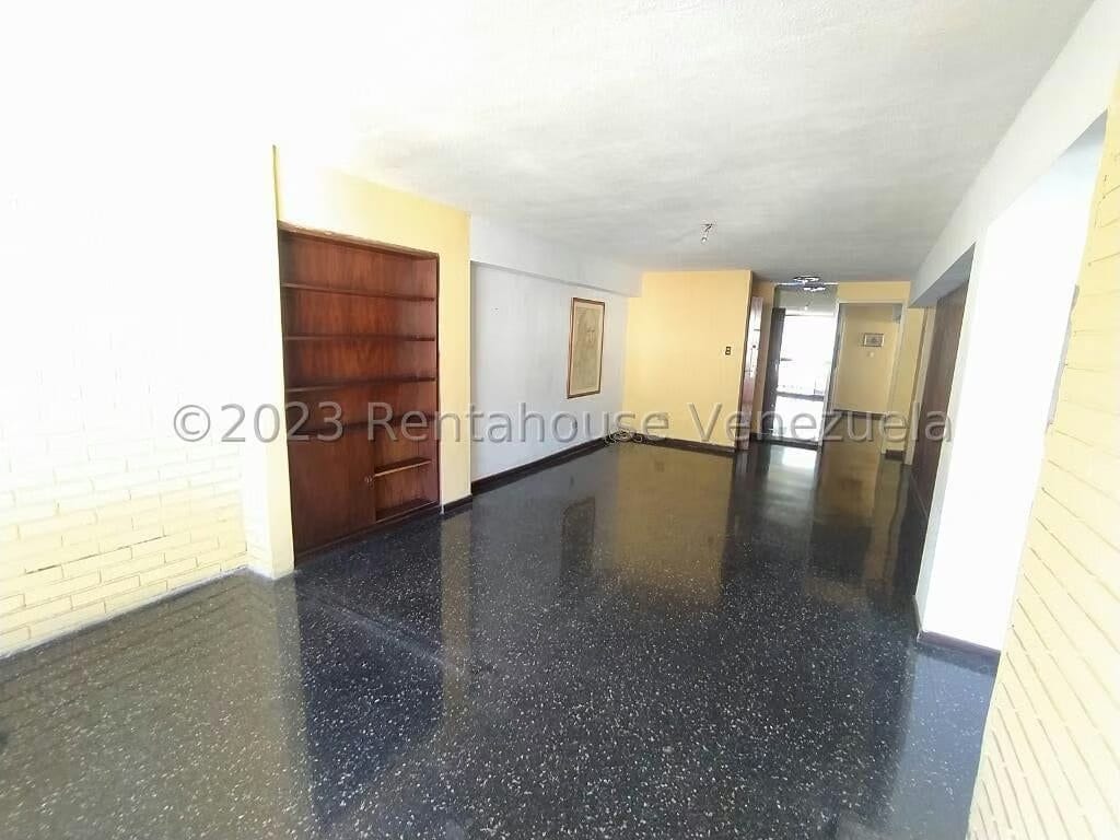 APARTAMENTO EN VENTA SELENE MARIN MLS#23-22626 - 2