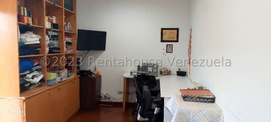Apartamento (Duplex) en Venta en Miranda, Distrito Metropolitano - 13