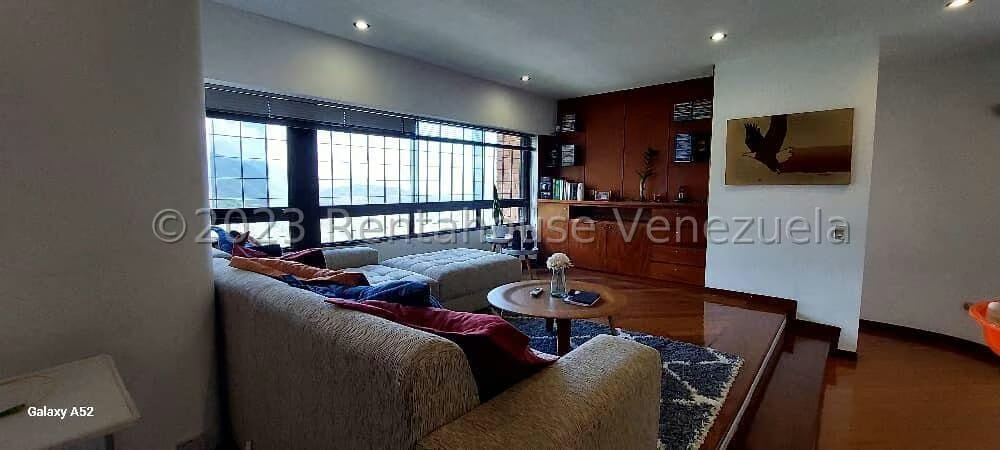 Apartamento (Duplex) en Venta en Miranda, Distrito Metropolitano - 26