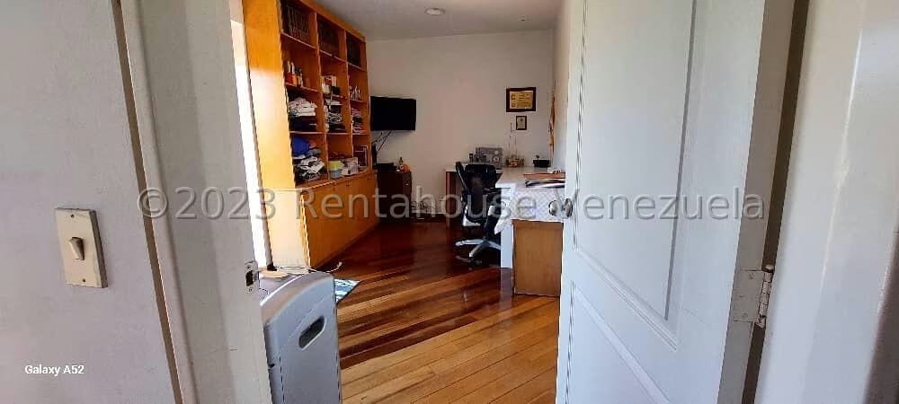Apartamento (Duplex) en Venta en Miranda, Distrito Metropolitano - 27