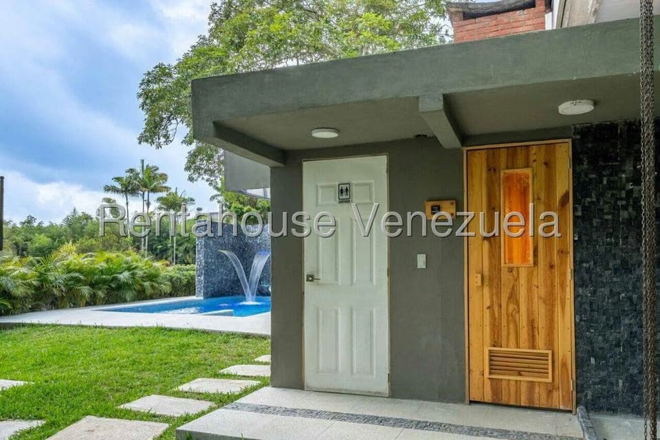 Casa (1 Nivel) en Venta en La Lagunita Country Club, Distrito Metropolitano - 30