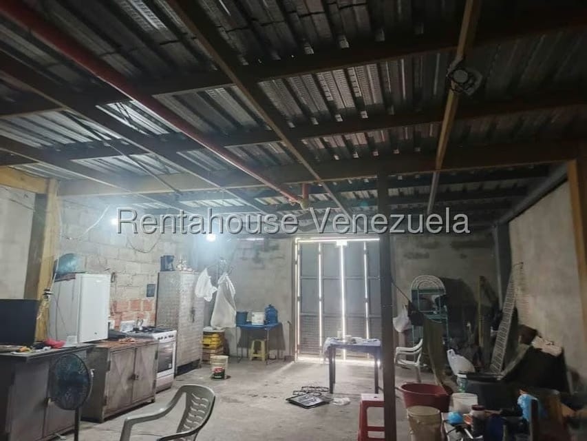 Casa (Multipes Niveles) en Venta en Cementerio, Distrito Metropolitano - 18